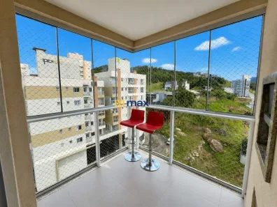 Apartamento com 2 Quartos para alugar, 76m² no São Francisco de Assis, Camboriú