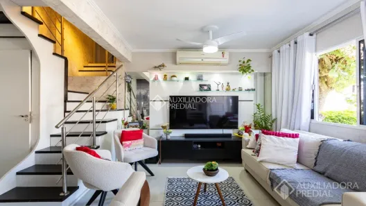 Casa de Condomínio com 3 Quartos à venda, 78m² no Humaitá, Porto Alegre