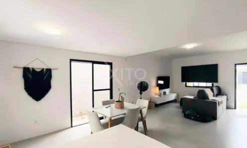 Sobrado com 3 Quartos à venda, 125m² no Jardim Carolina, Jundiaí