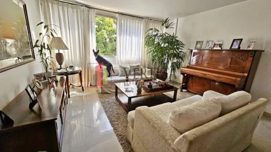 Apartamento com 3 Quartos à venda, 131m² no Moema, São Paulo