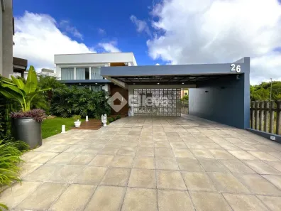 Casa com 3 Quartos à venda, 228m² no Centro, Gravataí