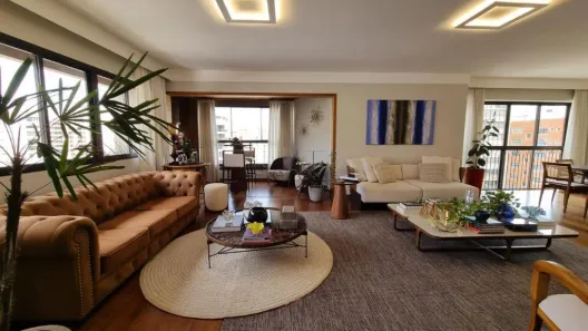 Apartamento com 3 Quartos à venda, 212m² no Cambuí, Campinas