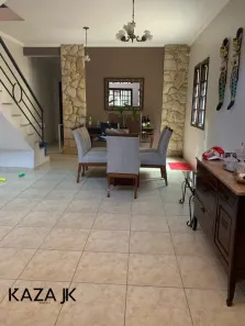 Sobrado com 2 Quartos à venda, 250m² no Horto Santo Antonio, Jundiaí