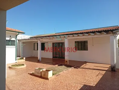 Imóvel Comercial com 3 Quartos à venda, 301m² no Centro, Bauru