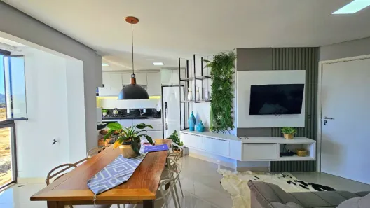 Apartamento com 2 Quartos à venda, 79m² no Jurerê Internacional, Florianópolis