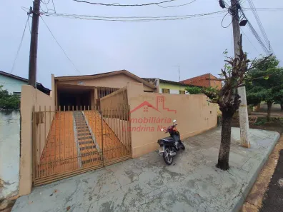 Casa com 2 Quartos à venda, 60m² no Conjunto Habitacional Maria Cecília Serrano de Oliveira, Londrina