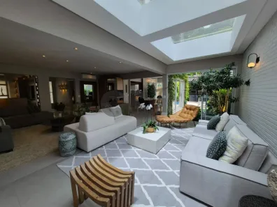 Casa de Condomínio com 4 Quartos à venda, 245m² no Jardim Cordeiro, São Paulo