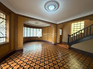 Casa com 4 Quartos à venda, 212m² no Boa Viagem, Belo Horizonte