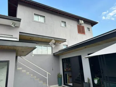 Sobrado com 4 Quartos à venda, 390m² no Parque das Universidades, Campinas