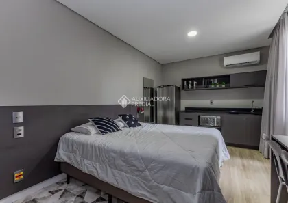 Apartamento com 1 Quarto para alugar, 29m² no Centro Histórico, Porto Alegre