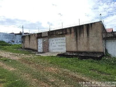 Casa com 4 Quartos à venda, 186m² no Prefeito Mauro Sampaio, Juazeiro do Norte
