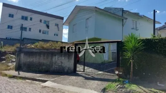 Sobrado com 2 Quartos à venda, 59m² no São Giácomo, Caxias do Sul