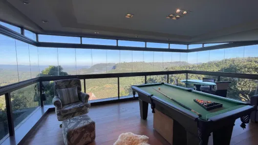 Apartamento com 2 Quartos para alugar, 145m² no Vila Suica, Gramado