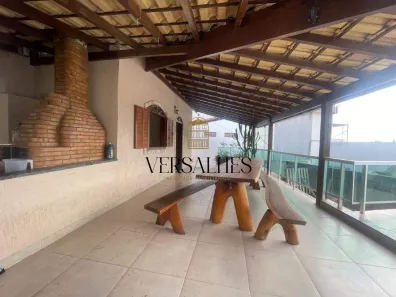 Casa com 2 Quartos para alugar, 120m² no Ouro Preto, Belo Horizonte