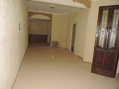 com 3 Quartos para alugar, 200m² no Cerqueira César, São Paulo
