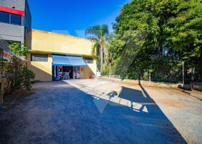 Fazenda/Sítio com 4 Quartos à venda, 1000m² no Chácaras Residenciais Santa Maria, Votorantim
