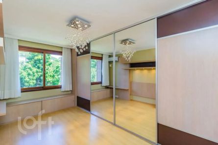 Apartamento com 4 Quartos à venda, 209m² no Jardim Floresta, Porto Alegre