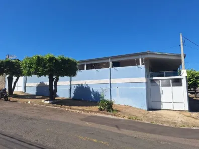 Casa com 4 Quartos à venda, 220m² no Núcleo Habitacional Nova Marília, Marília