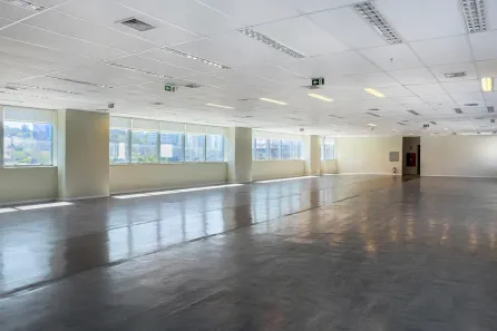 Ponto Comercial para alugar, 457m² no Vila Cordeiro, São Paulo