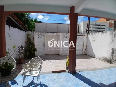 Casa com 4 Quartos para alugar, 230m² no Industrial, Aracaju