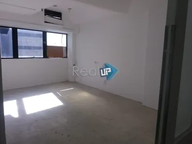 Sala Comercial à venda, 96m² no Copacabana, Rio de Janeiro