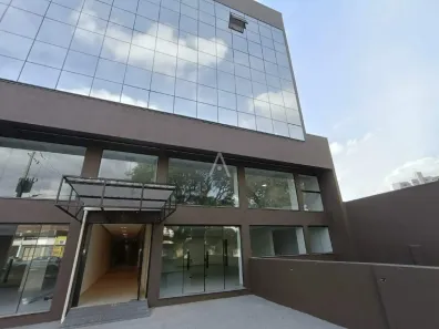 Sala Comercial para alugar, 216m² no Centro, Cascavel