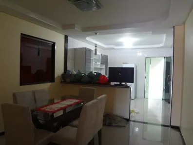 Casa com 3 Quartos à venda, 600m² no Feu Rosa, Serra