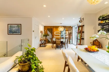 Apartamento com 3 Quartos à venda, 230m² no Vila Ipojuca, São Paulo