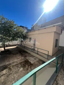 Casa com 1 Quarto para alugar, 50m² no Santa Terezinha, Juiz de Fora