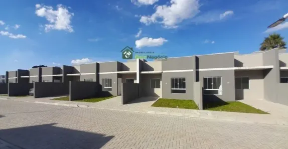 Casa com 2 Quartos à venda, 61m² no Iguaçu, Araucária