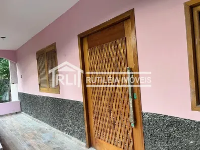 Casa com 4 Quartos para alugar, 120m² no Nova Cidade, Itaboraí