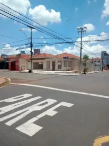 Casa com 3 Quartos à venda, 237m² no Parque Industrial, São José do Rio Preto