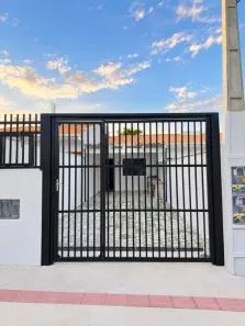 Casa com 2 Quartos para alugar, 68m² no Paranaguamirim, Joinville
