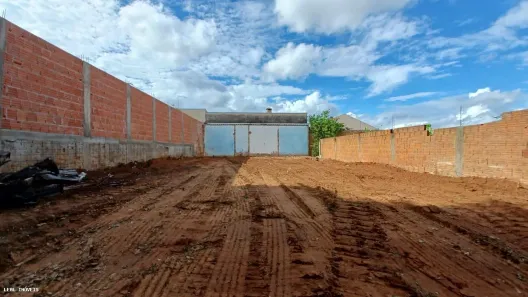 Lote/Terreno à venda, 200m² no Jardim Prudentino, Presidente Prudente