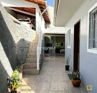 Casa com 2 Quartos à venda, 110m² no Costeira do Pirajubaé, Florianópolis