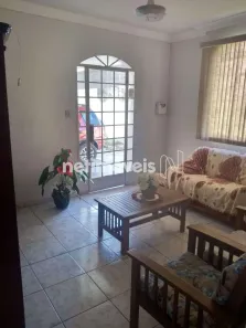Casa com 6 Quartos à venda, 244m² no Castelo, Belo Horizonte