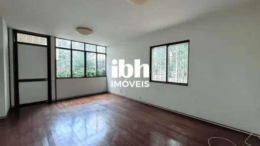 Imóvel Comercial com 5 Quartos para alugar, 260m² no Boa Viagem, Belo Horizonte
