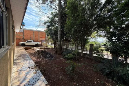 Lote/Terreno à venda, 150m² no Cataratas, Cascavel