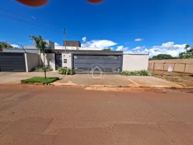 Casa com 3 Quartos à venda, 196m² no Vila Marli, Campo Grande