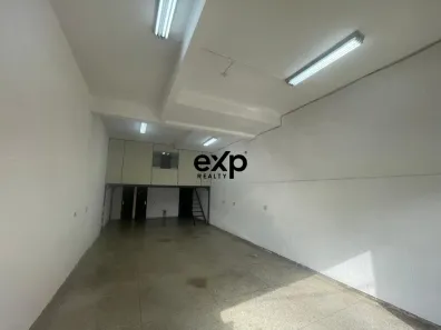 Sala Comercial para alugar, 55m² no Vila Bissoto, Valinhos