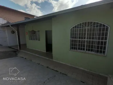 Casa de Condomínio com 4 Quartos para alugar, 180m² no Santa Branca, Belo Horizonte