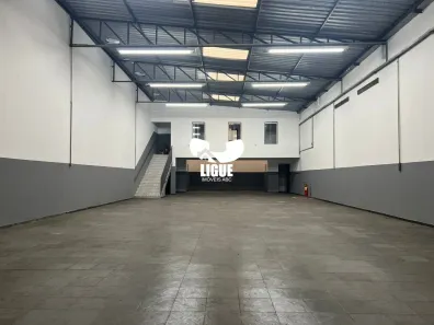 Galpão/Depósito/Armazém para alugar, 350m² no Jardim Bom Pastor, Santo André