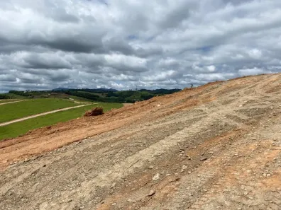 Lote/Terreno à venda, 600m² no Portão, Atibaia