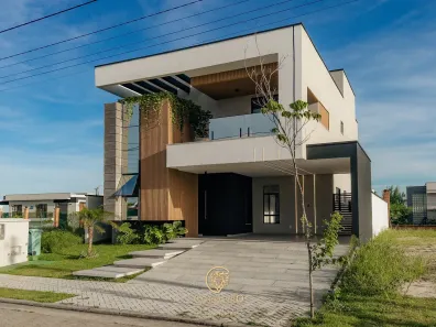 Casa de Condomínio com 4 Quartos à venda, 251m² no Cidade Alpha, Eusébio