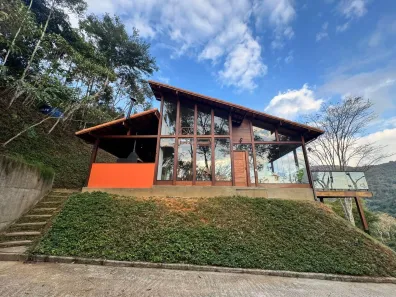 Casa de Condomínio com 2 Quartos à venda, 188m² no Cuiabá, Petrópolis