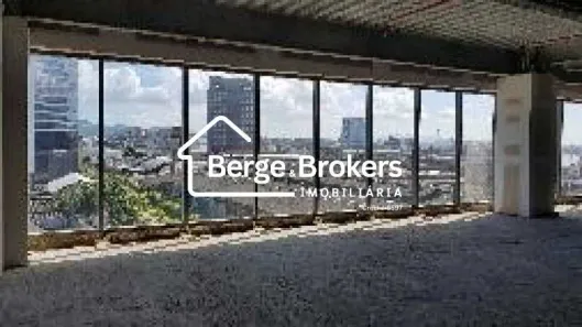 Sala Comercial para alugar, 496m² no Santo Cristo, Rio de Janeiro