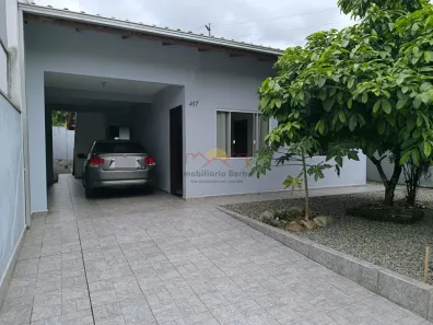 Casa com 3 Quartos à venda, 90m² no Paranaguamirim, Joinville