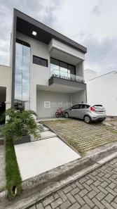 Casa de Condomínio com 3 Quartos à venda, 184m² no Beira Rio, Biguaçu