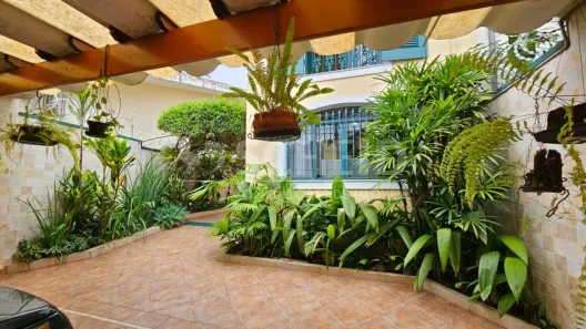 Casa com 3 Quartos à venda, 254m² no Jardim Umuarama, São Paulo