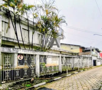 Sobrado com 6 Quartos à venda, 420m² no Centro, Osasco